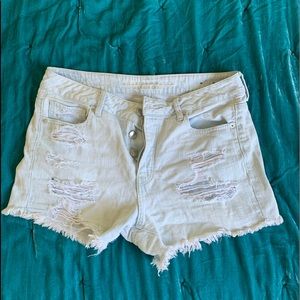 SOLD ON MERC!  American eagle shorts